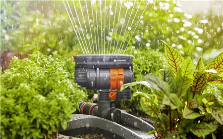 GARDENA Viereckregner AquaZoom compact