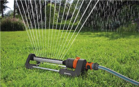 GARDENA Viereckregner Aqua M